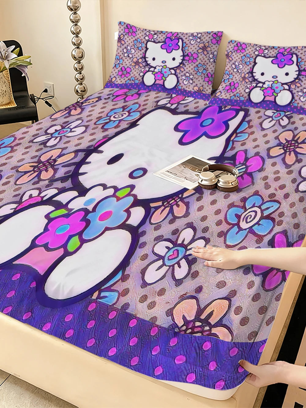 Sanrio Hello Kitty Velvet Bed Sheets Double Bed Soft Elastic Mattress Cover - Happy Home Retreat