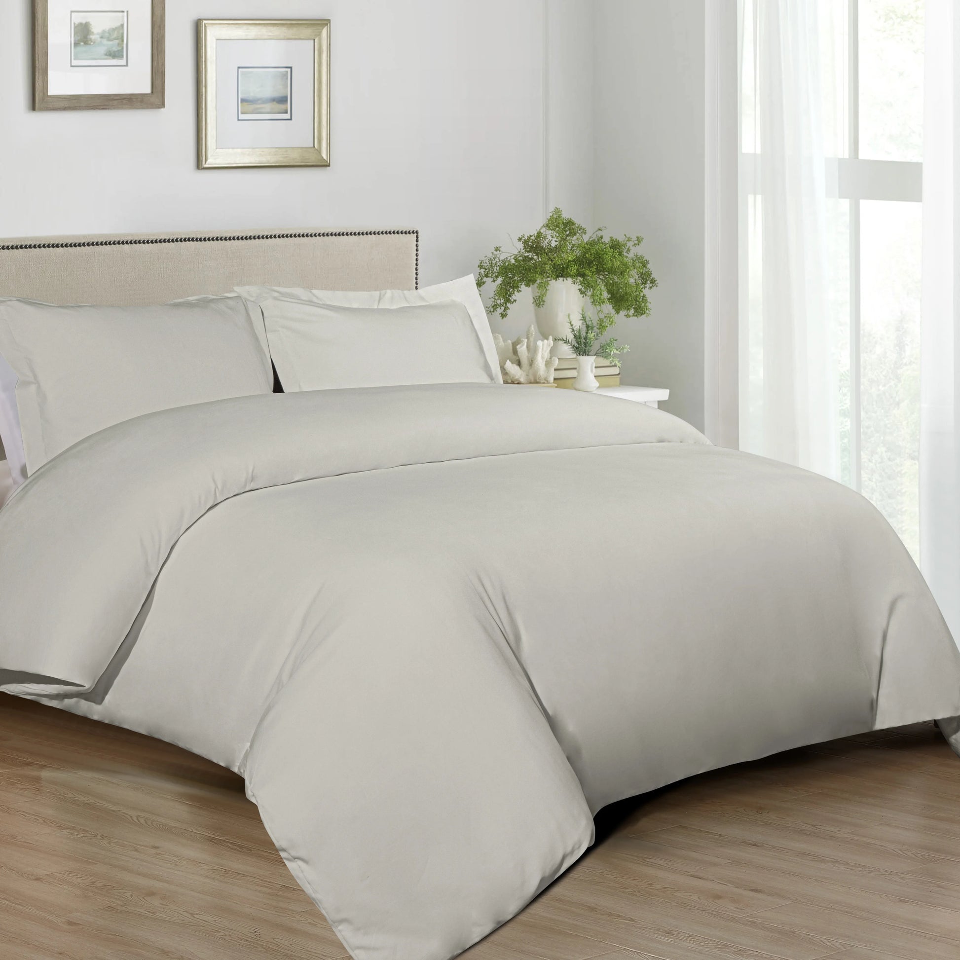 Ntbay 3-Piece Ultra Soft and Cozy Microfiber Duvet Cover Set (Not Include Comforter and pillow) - Happy Home Retreat